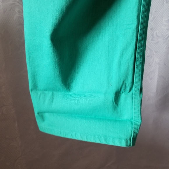 NWOT Riders by Lee Turquoise Capris Sz. 12M - Picture 6 of 6